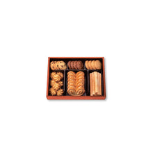 Load image into Gallery viewer, Kee Wah Assorted Snacks Gift Box
